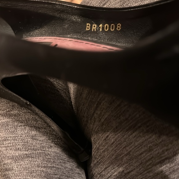 Louis Vuitton 🎉host pick🎉🎈satin open toe heels on platform - Picture 5 of 16